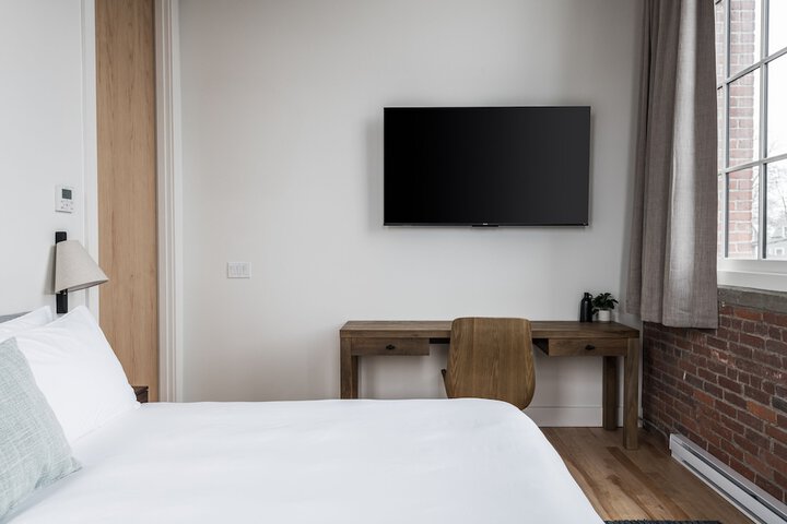 Room 11 of 41