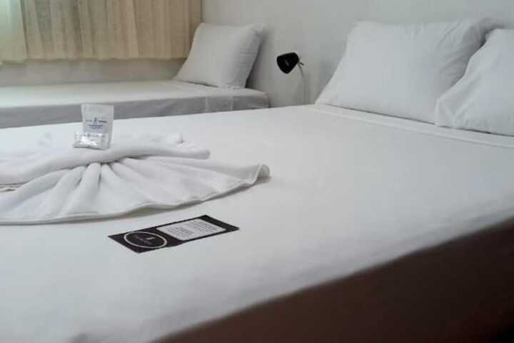 Room 10 of 22