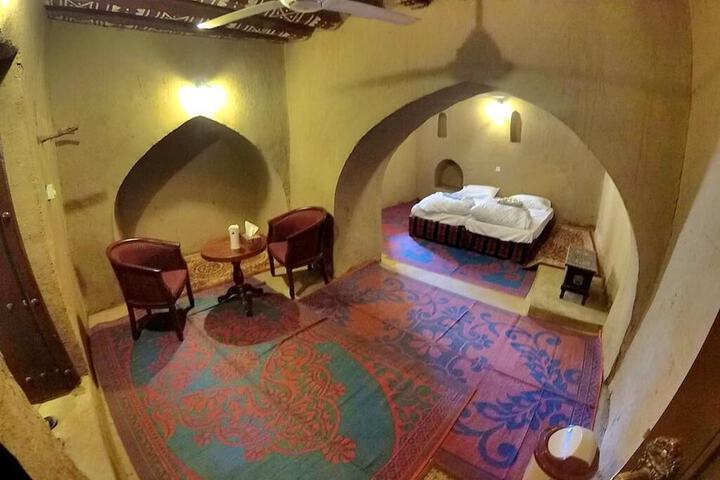Room 12 of 31