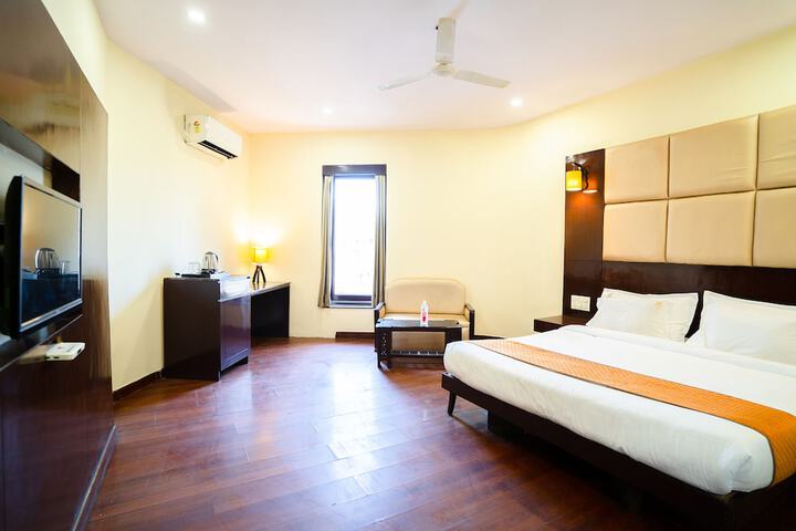 Room 14 of 46