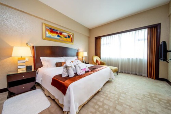 Room 35 of 163