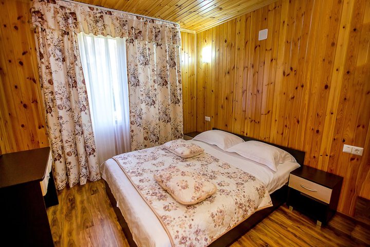Room 36 of 95