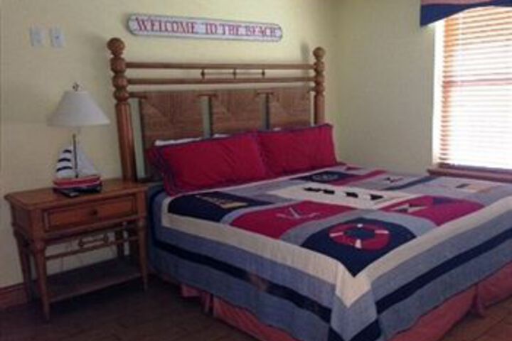 Room 10 of 27