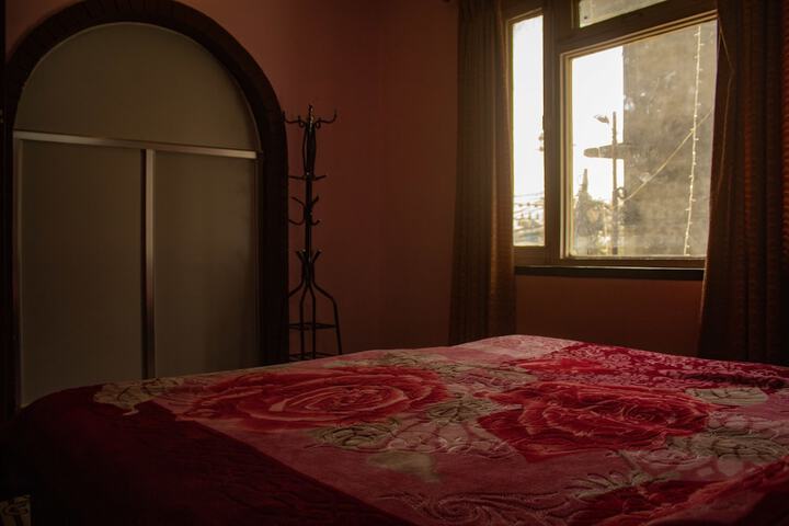 Room 5 of 36