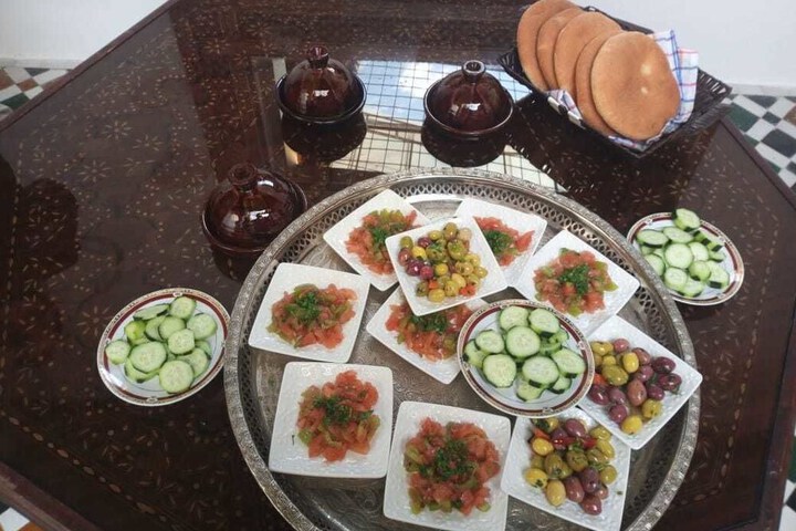 Dining 23 of 45