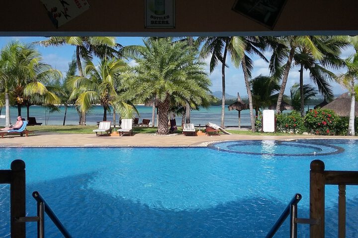 Pools & Facilities