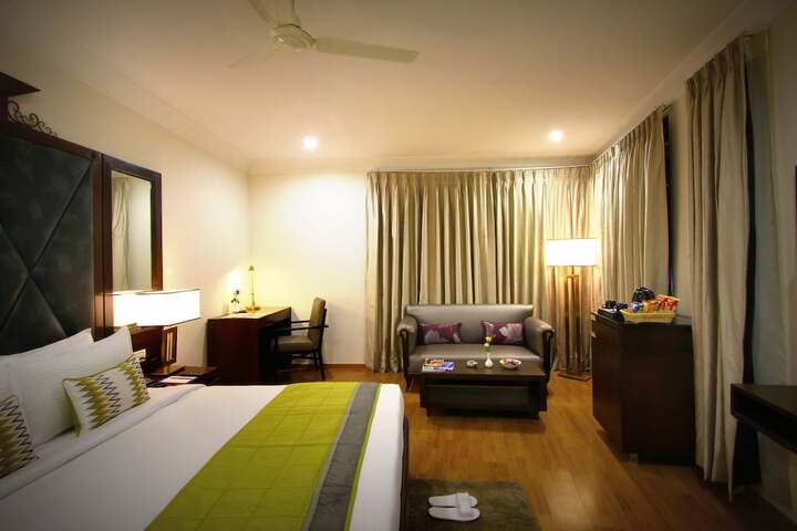 Room 14 of 31