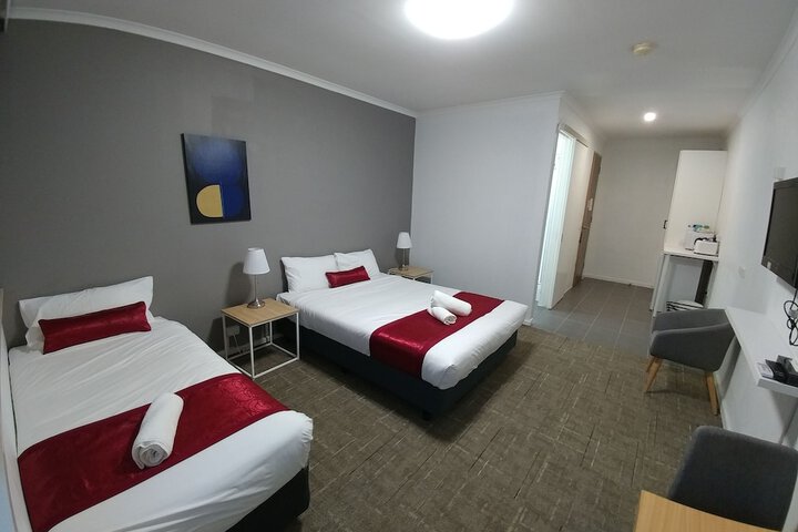 Room 22 of 33