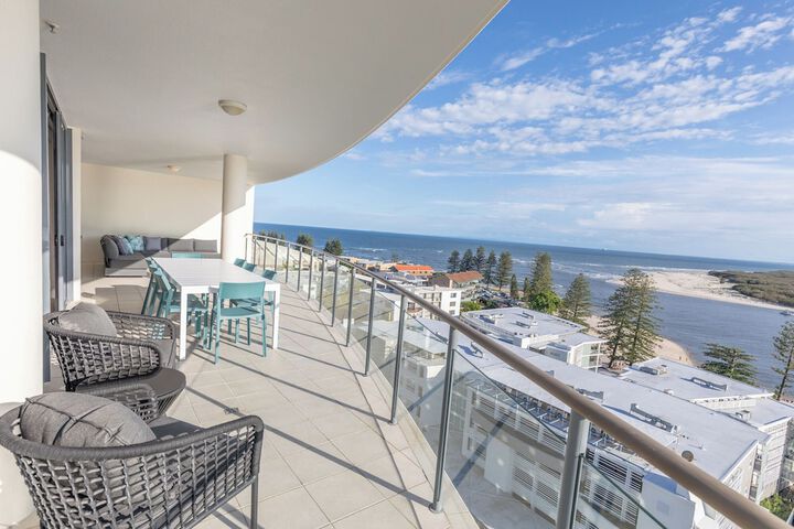 Terrace/Patio 46 of 77