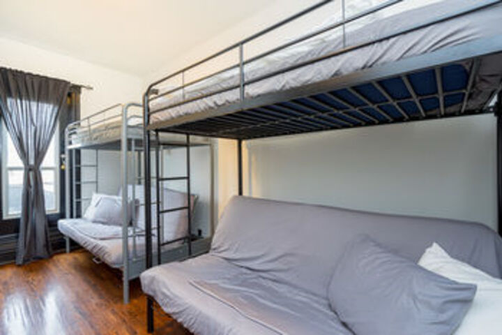 Room 15 of 31
