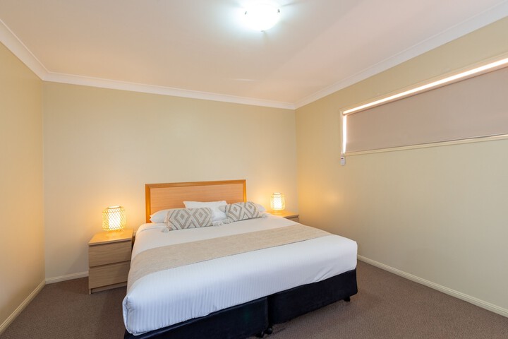 Room 4 of 31