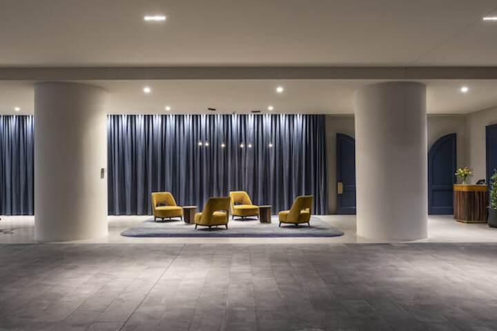 Hotel 114 of 125