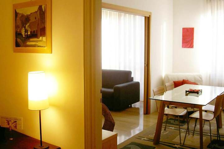 Room 14 of 50