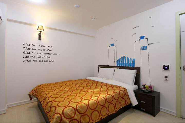 Room 15 of 29