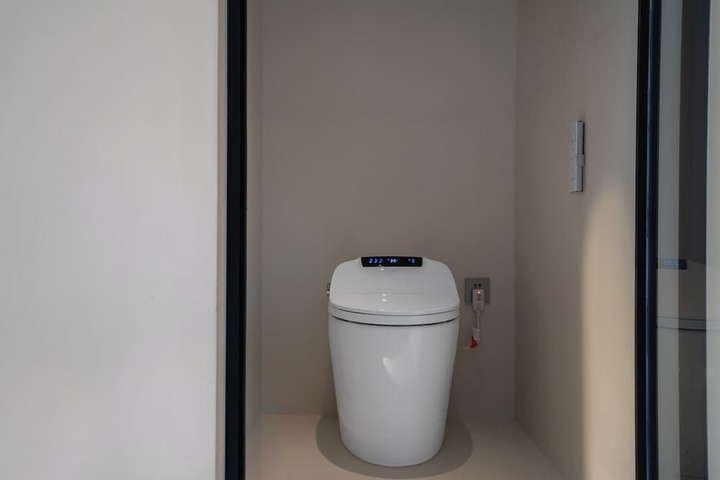 Room 42 of 86