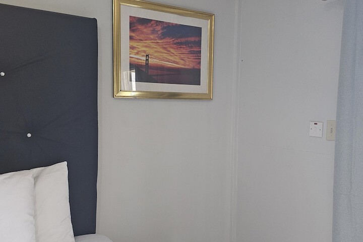 Room 47 of 110