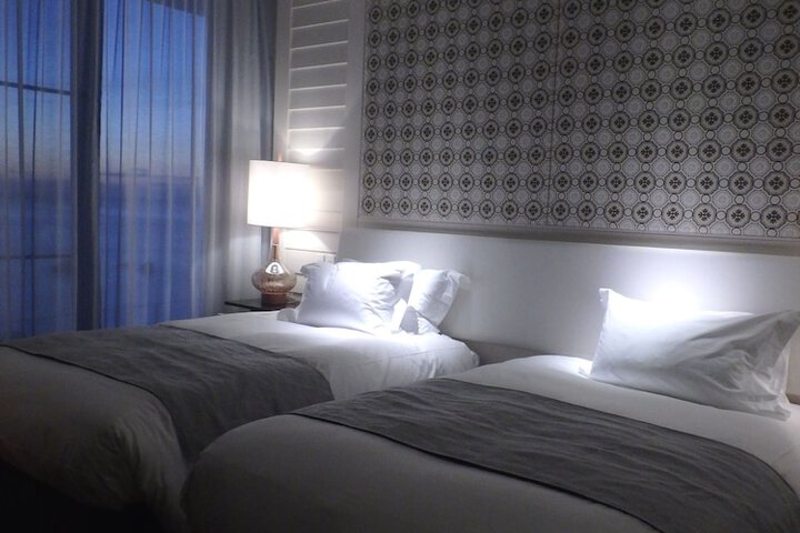 Room 5 of 56