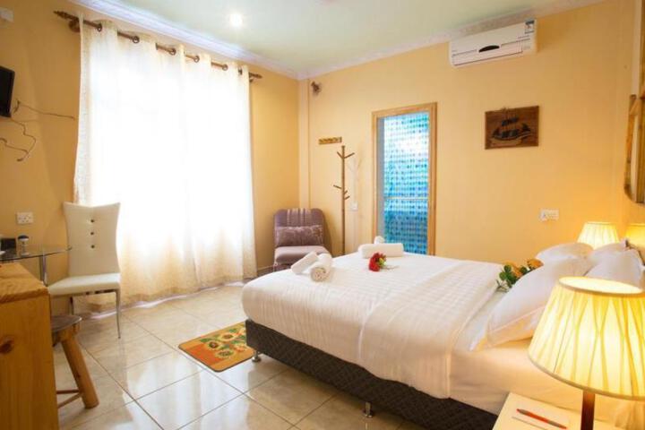 Hanifaru Stay Hotel