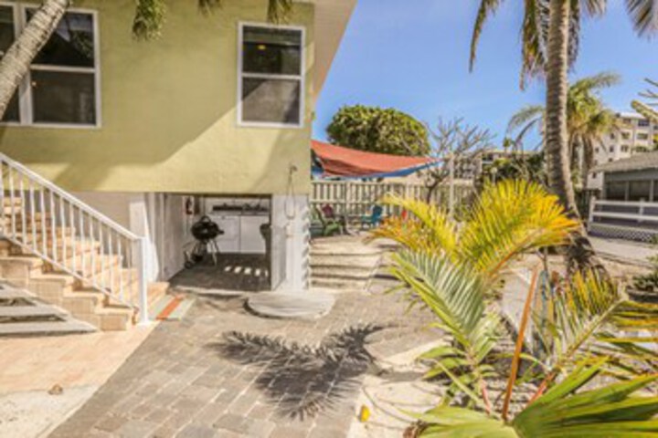 Property Grounds 14 of 19