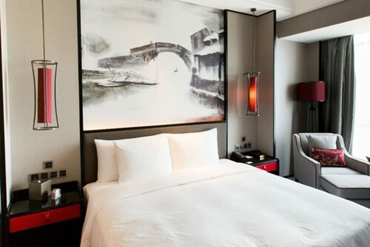 Room 10 of 55