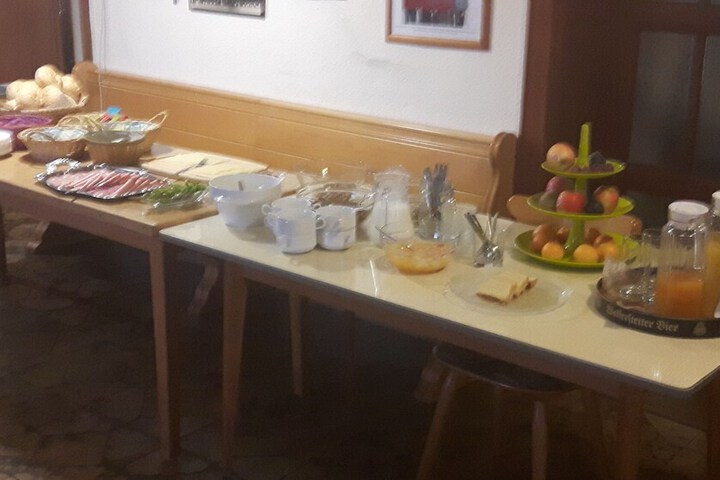 Breakfast buffet