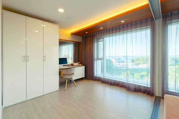 Room 7 of 45