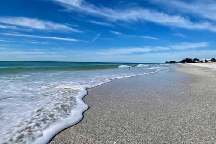 Hotel View 352 of 359