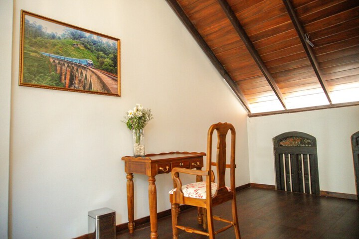 Room 20 of 95