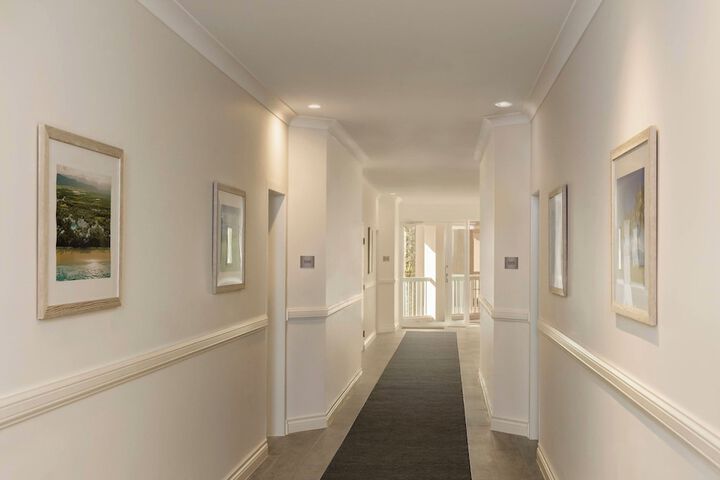 Room 21 of 150