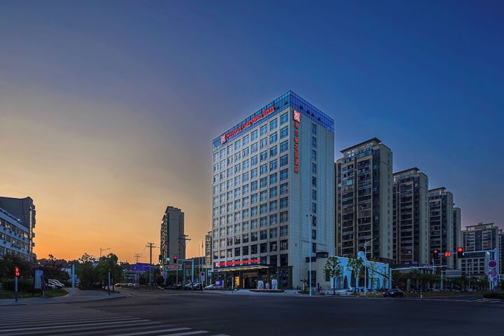 Hotel 55 of 66