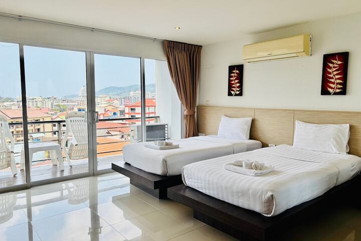 Room 49 of 164