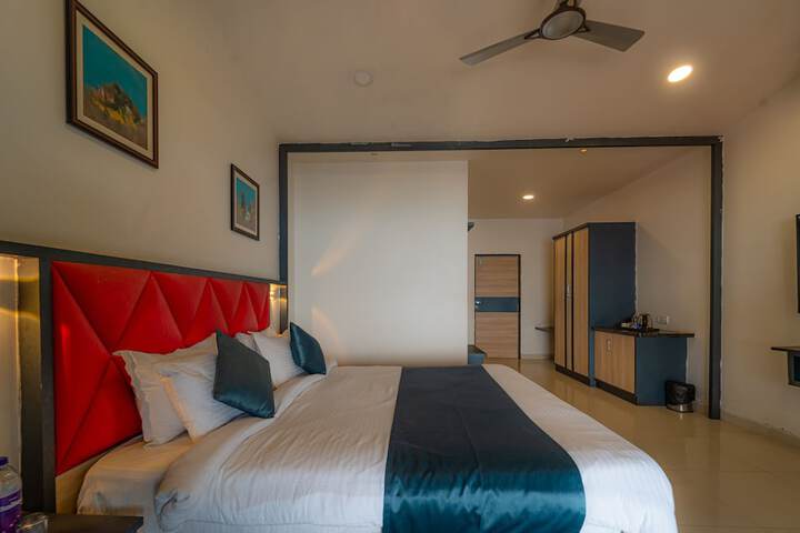 Room 46 of 187