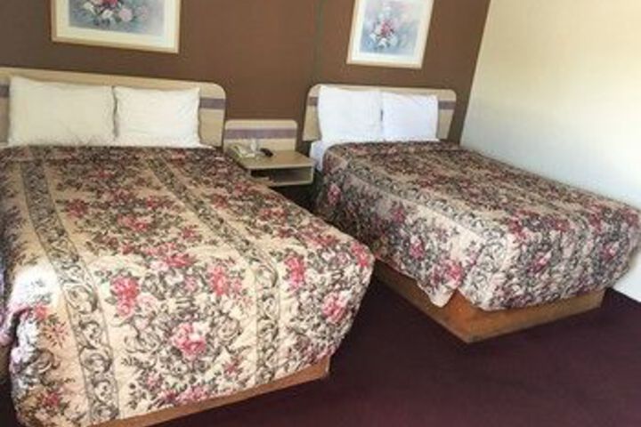 Room 16 of 27