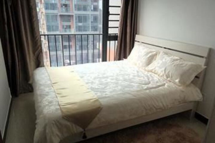 Room 26 of 40