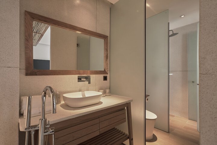 Clean Restrooms