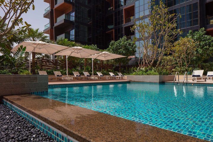 Pool 67 of 103