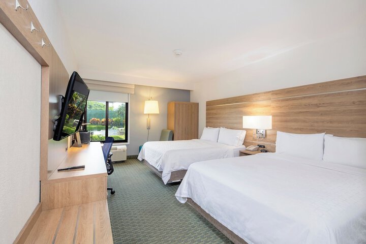 Room 49 of 125