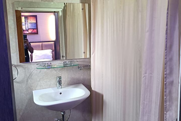 Room 36 of 58