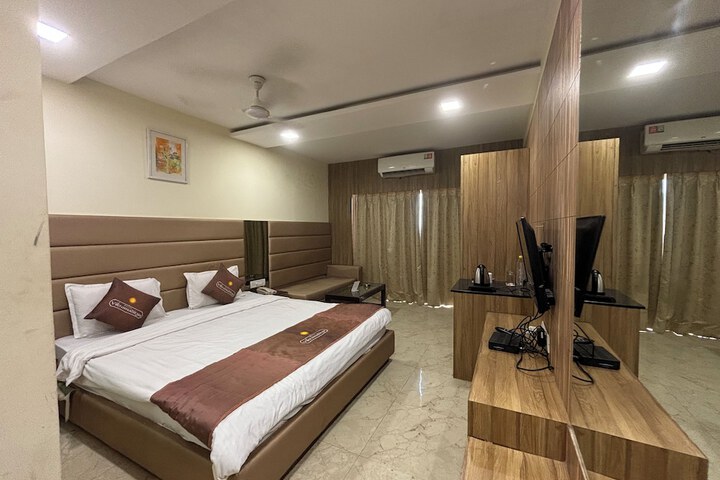 Room 57 of 108