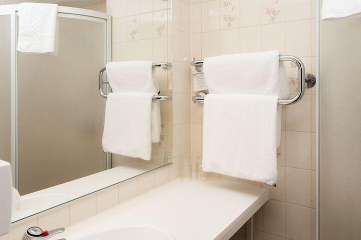 Clean Restrooms