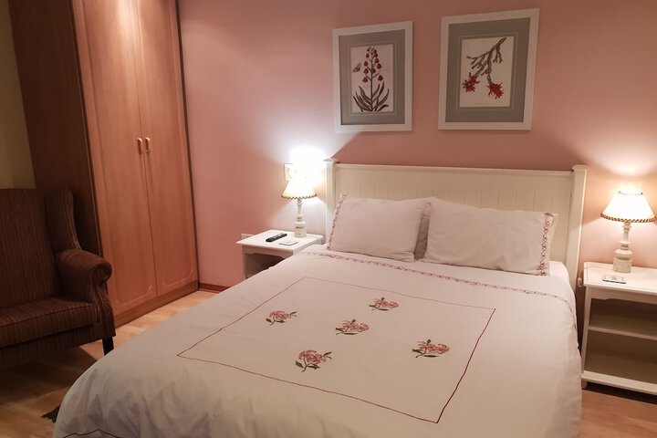 Room 9 of 19