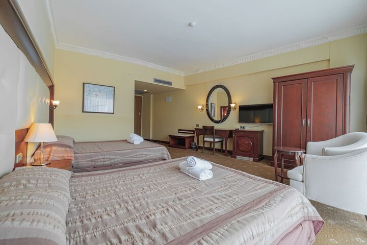 Room 20 of 119
