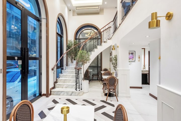 Cherie Bangkok Boutique Hotel
