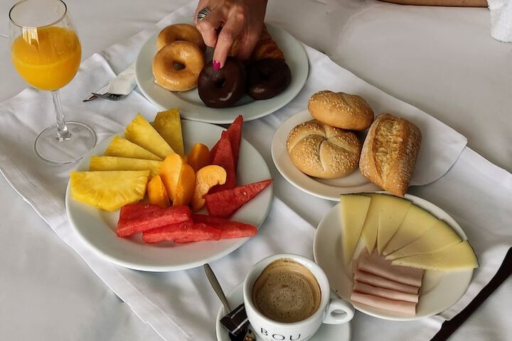 Breakfast/Coffee Service 58 of 75