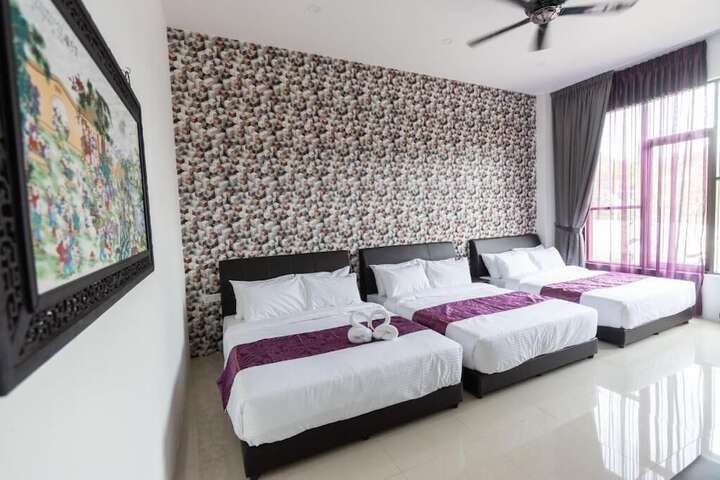 Room 16 of 50