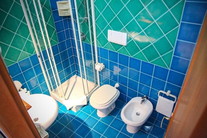Clean Restrooms