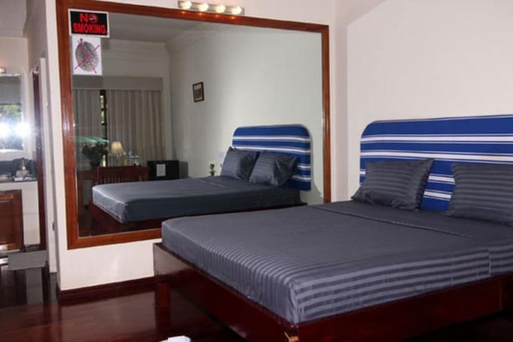 Room 21 of 45