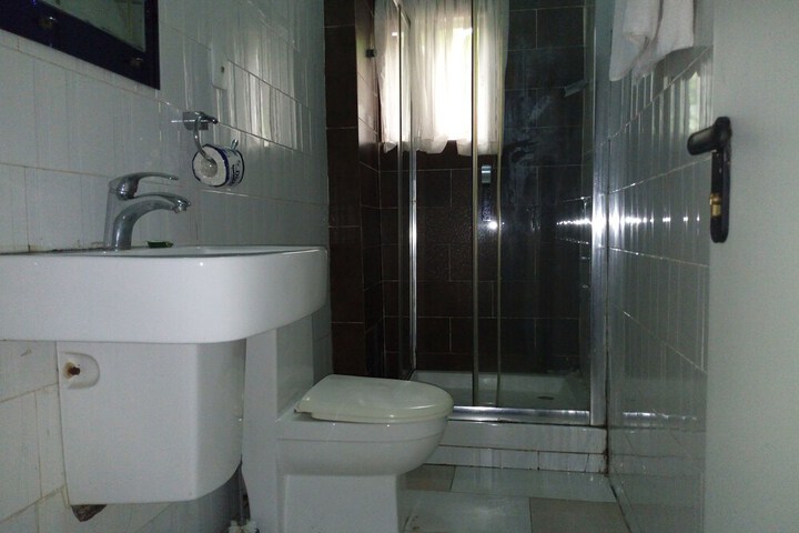 Room 20 of 27