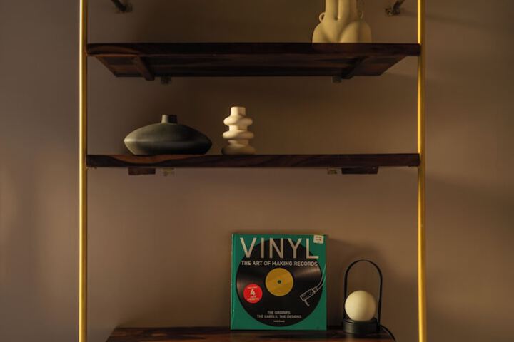 Room 33 of 109