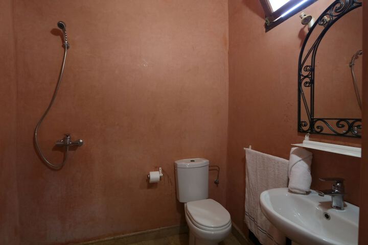 Clean Restrooms